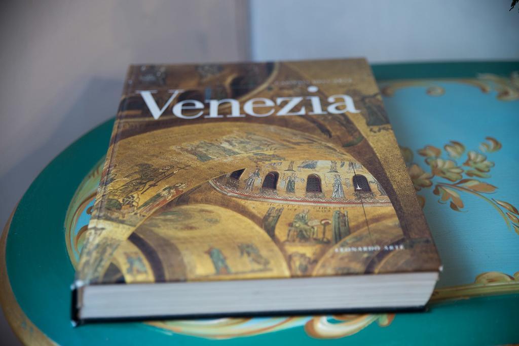 Ai Leoni Venedig